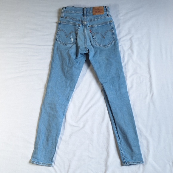 Levi’s Wedgie Fit Button Fly High Rise Ankle Jeans, 24 - Picture 8 of 13